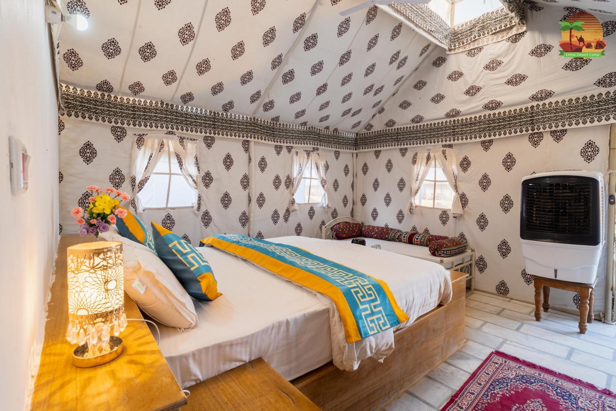 Limra Desert Camp Jaisalmer Buitenkant foto